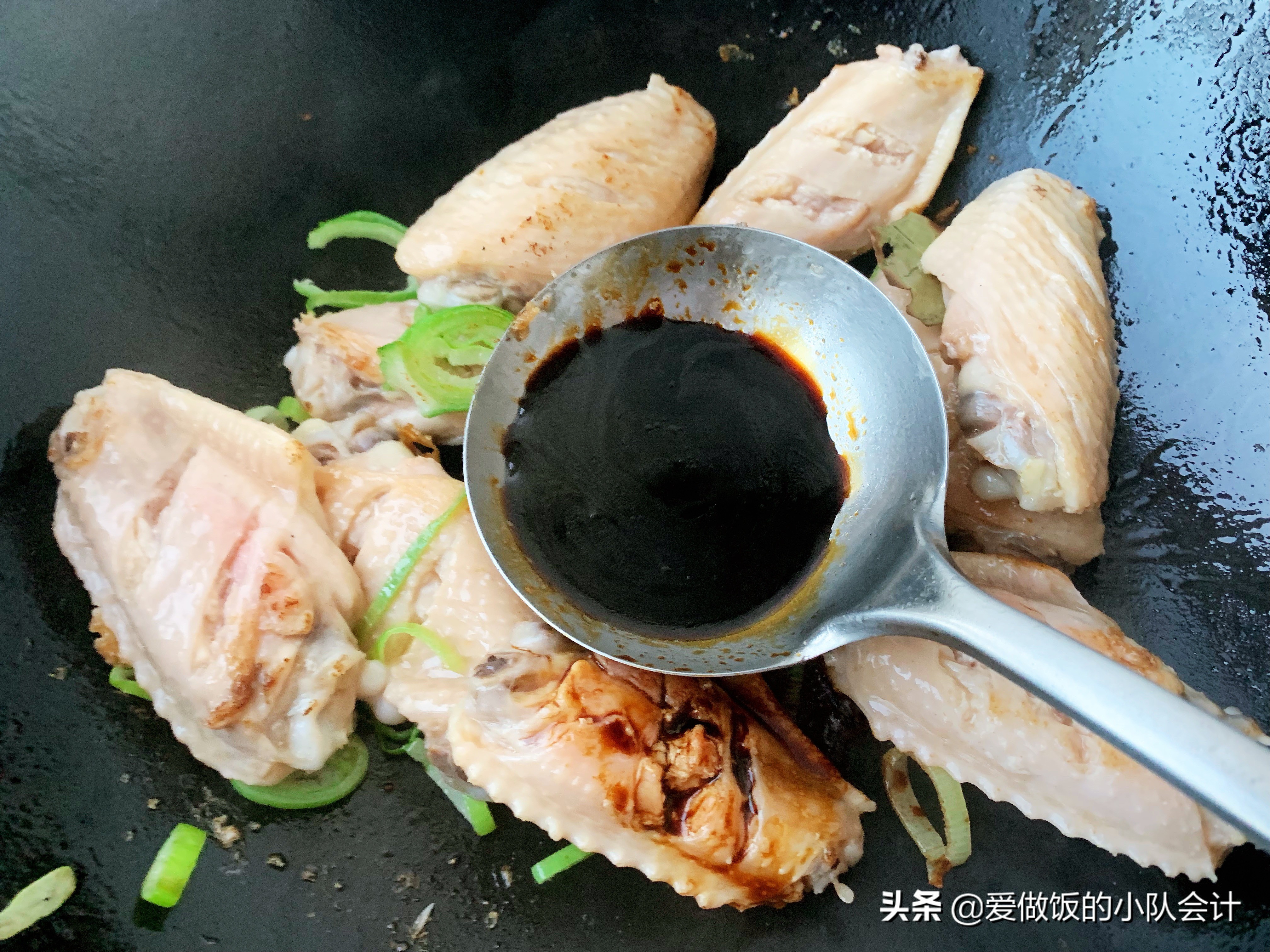 红烧鸡翅炒的太辣了怎么补救,红烧鸡翅糖放多了发苦怎么办