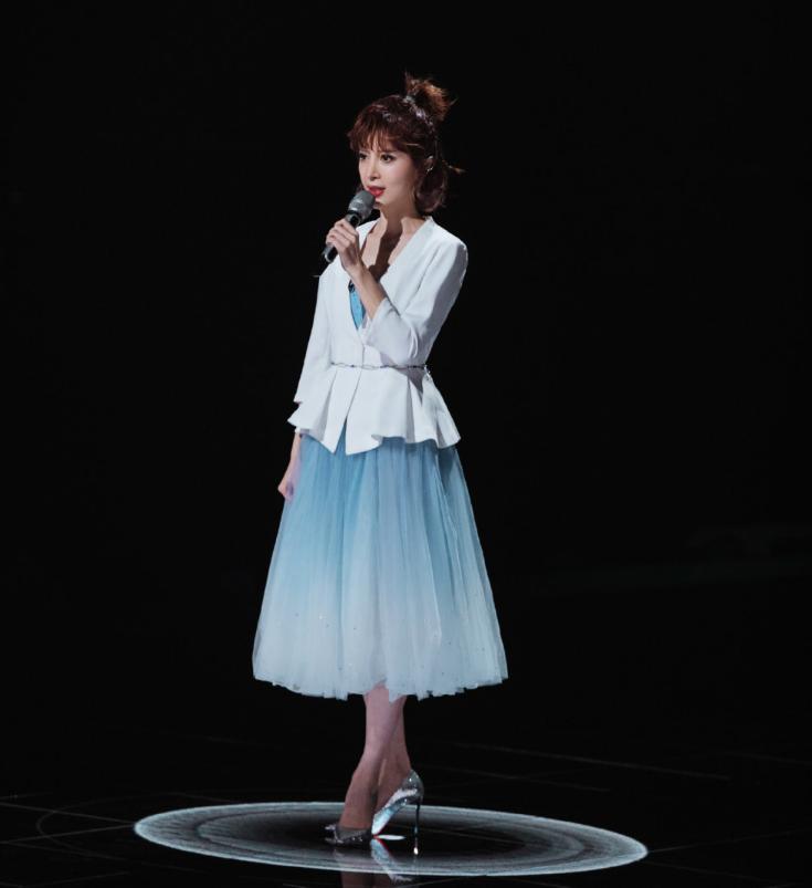 别人在逆袭变美，她却把从“公主感”到土气的造型雷区全踩了一遍