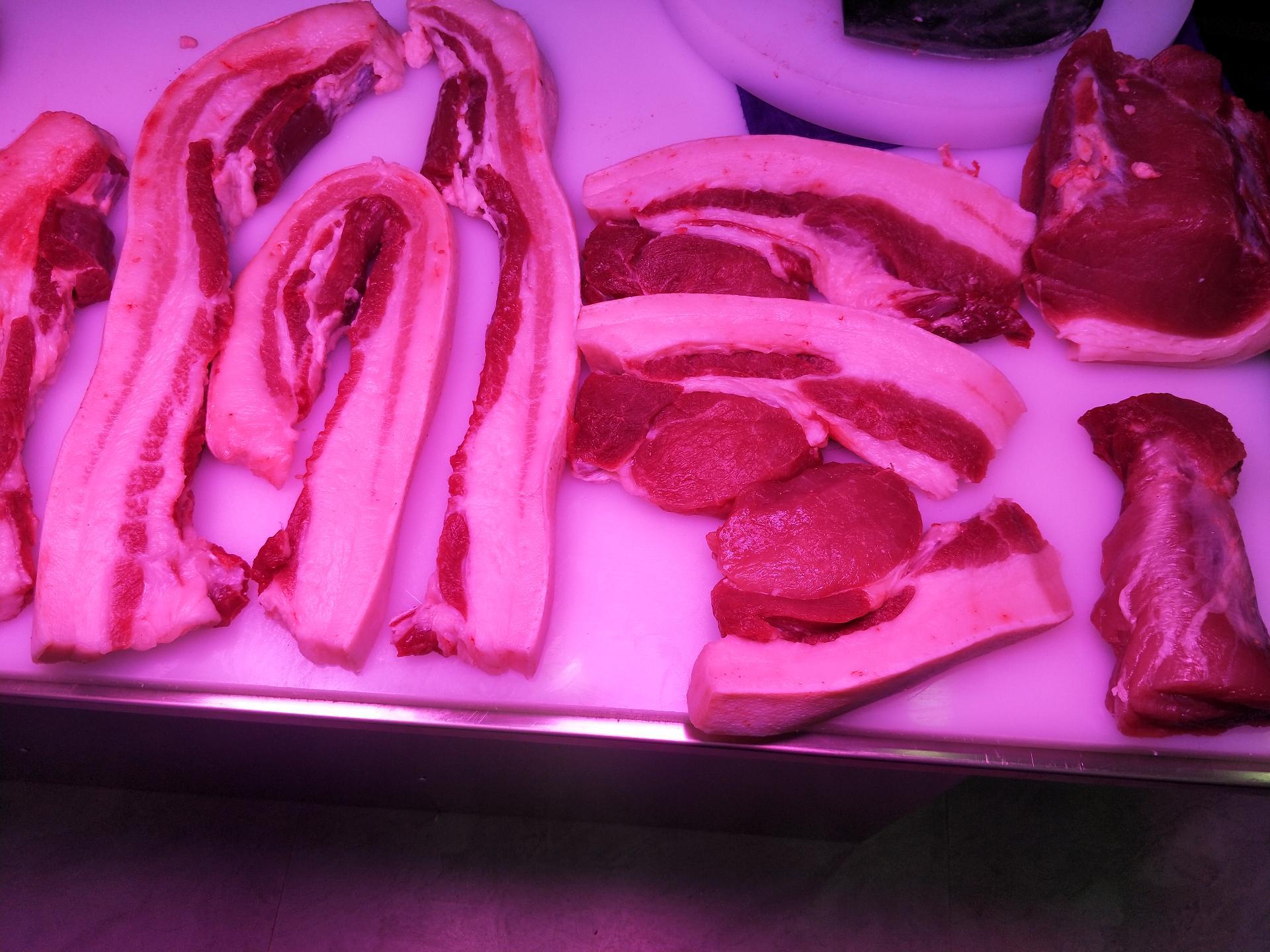 给猪大量添加添加剂的危害,给猪加美颜