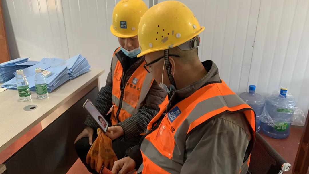 不回家，年咋过？不怕，来感受这份暖意