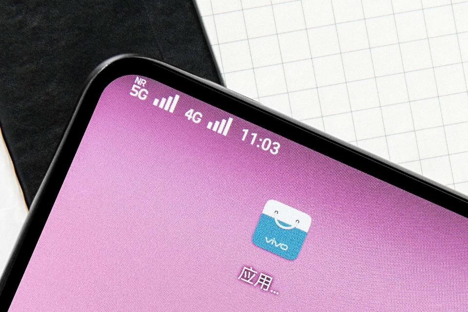 supreme手机购买,supreme是什么手机