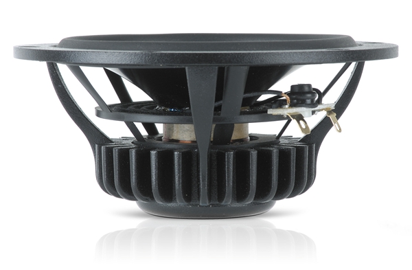 精准再进化,搭配胆机超迷人:德国飞星AudioPhysicVirgoIII