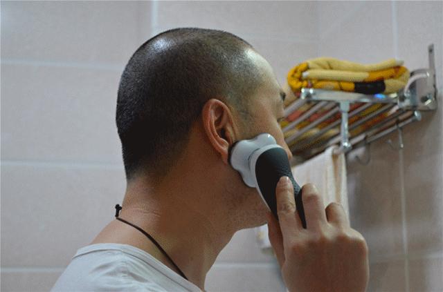 飞利浦s7000剃须刀怎样全身水洗,飞利浦剃须刀s7000使用说明