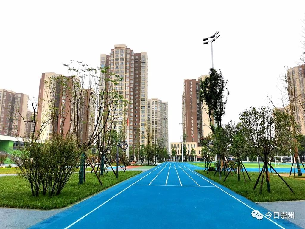 即将开学的小学,开学新的学校