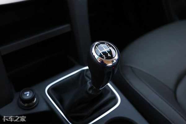 江铃宝典全新皮卡发布视频,创富皮卡新锐骐