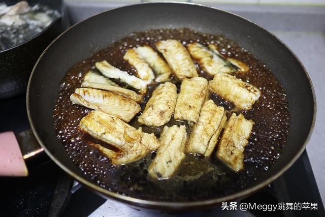 再也不吃外面的饭菜,做得最好吃的鳗鱼饭