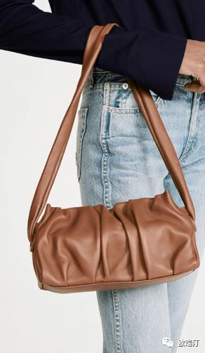 流金岁月朱锁锁美照,流金岁月里的朱锁锁到底爱谁