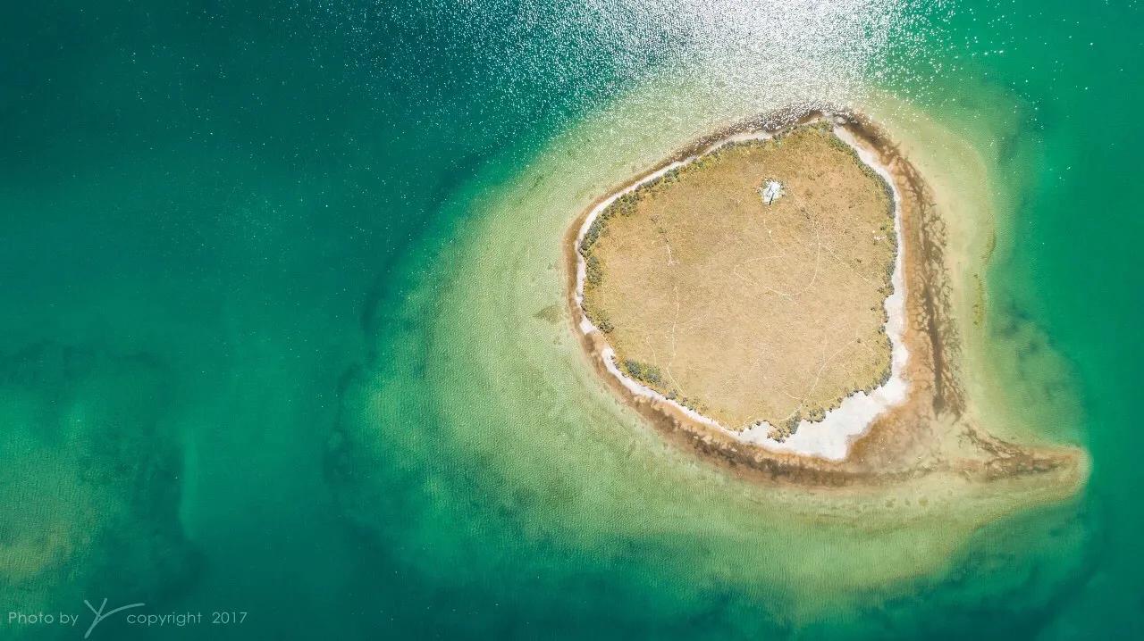 中国唯一不收费的高速公路,中国旅游风景最好的四条高速