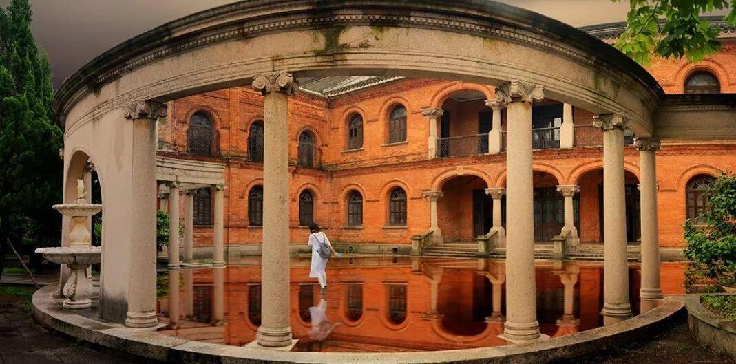 南浔“四公子”的传奇往事：狂热买房超300套，又为国散尽家财