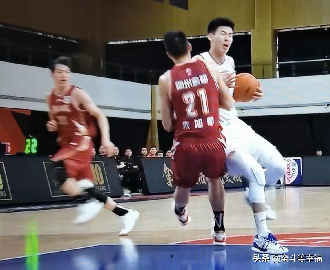 浙江稠州银行朱旭航为什么没出场,浙江稠州金租队朱旭航怎么离开了