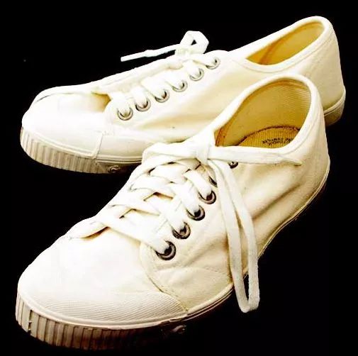 除了匡威vans还有什么帆布鞋推荐,匡威和vans好看的鞋有哪些