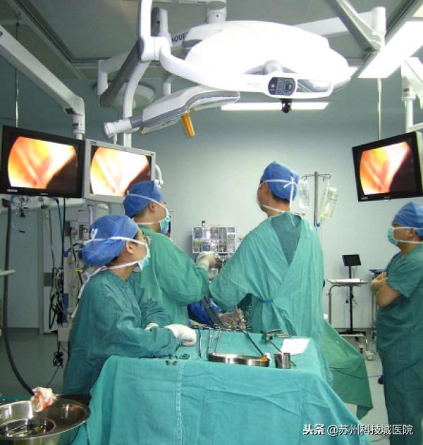 拯救老烟枪！苏州科技城医院单孔下成功切除中央型肿瘤