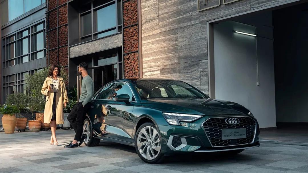 奥迪a3最低配首付多少钱,全新奥迪a3最值得购买的颜色