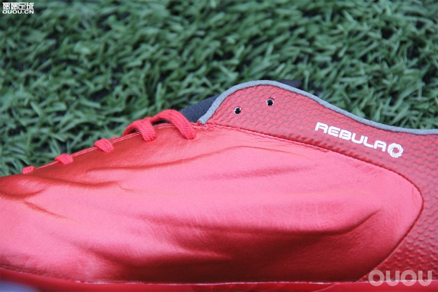 nike足球鞋全线测评,popa足球鞋实战测评