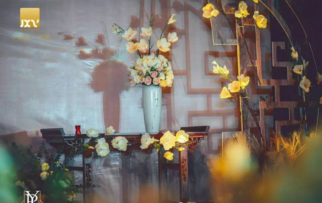 婚礼上上签丨喜欢复古的你，决不能错过这几场婚礼