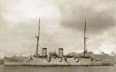 方伯谦丰岛海战无耻挂白旗,黄海再逃命撞沉友舰,舰长愤而自杀