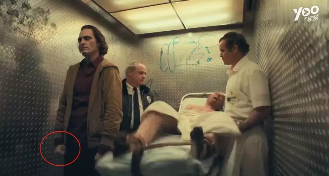 小丑第一段完整版,小丑首秀完整版