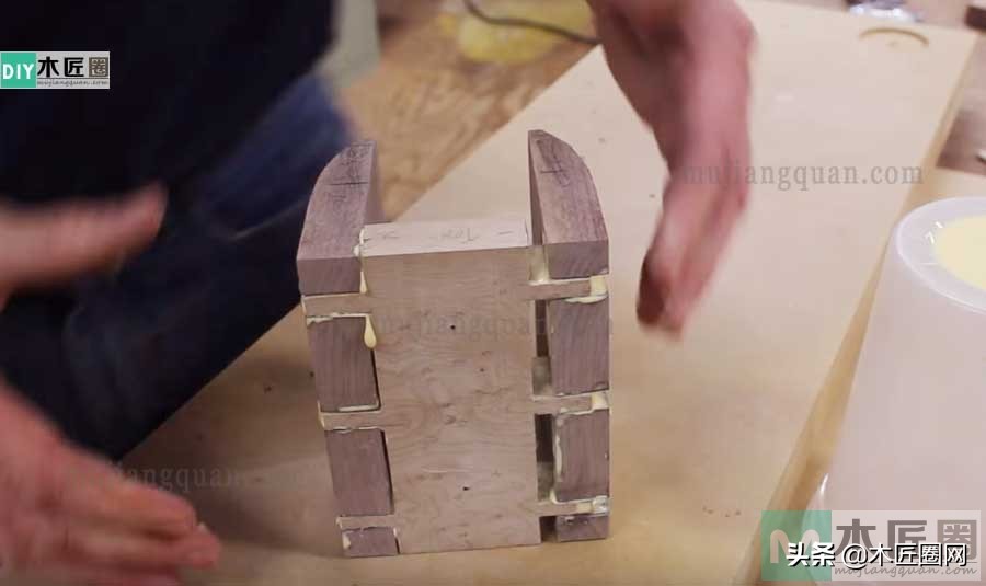 自制吉他挂钩墙壁挂架,吉他墙架制作视频