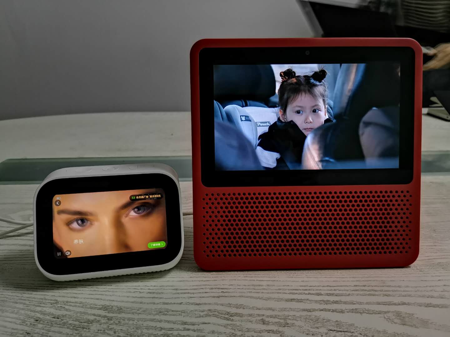 小爱触屏音箱pro8和小度s1哪个好,小爱触屏版和小度音箱哪个值得买