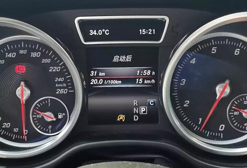 gle400轿跑suv试驾评测,奔驰gle400ecoupe