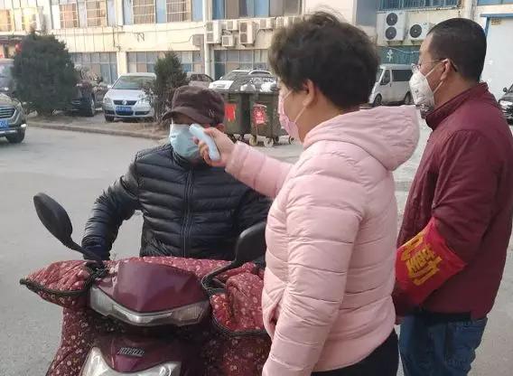 社区工作者在社区中扮演的角色,角色扮演抗疫视频