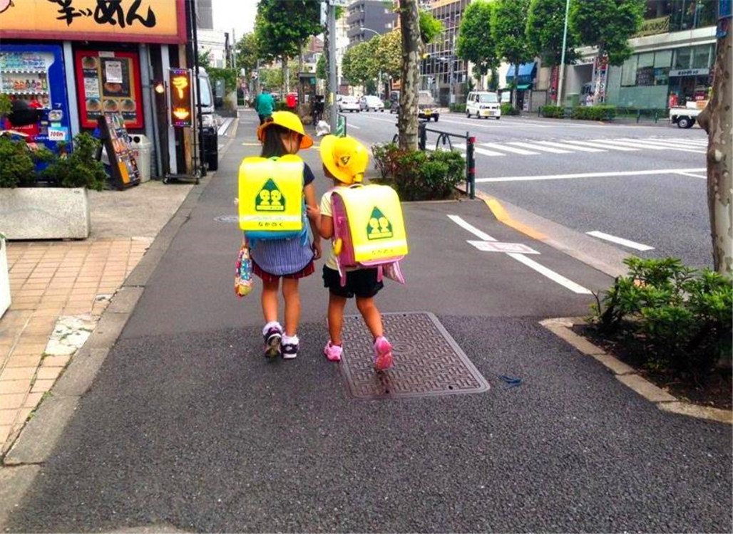 日本禁摩限电吗,禁摩可以接孩子上学吗