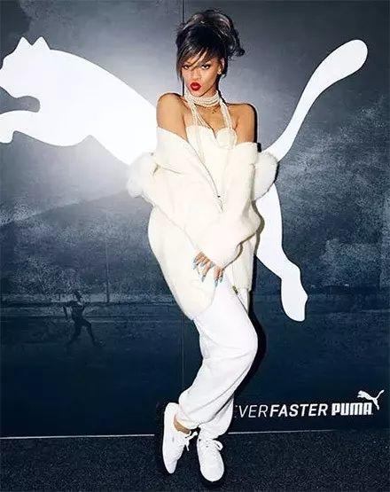 水果姐成2018全球最高收入女歌手,水果姐和霉霉谁的歌好听