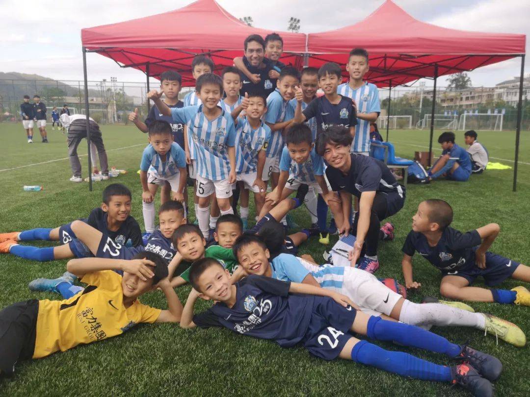 击败恒大足校，富力10梯队夺得足校联盟杯冠军和季军