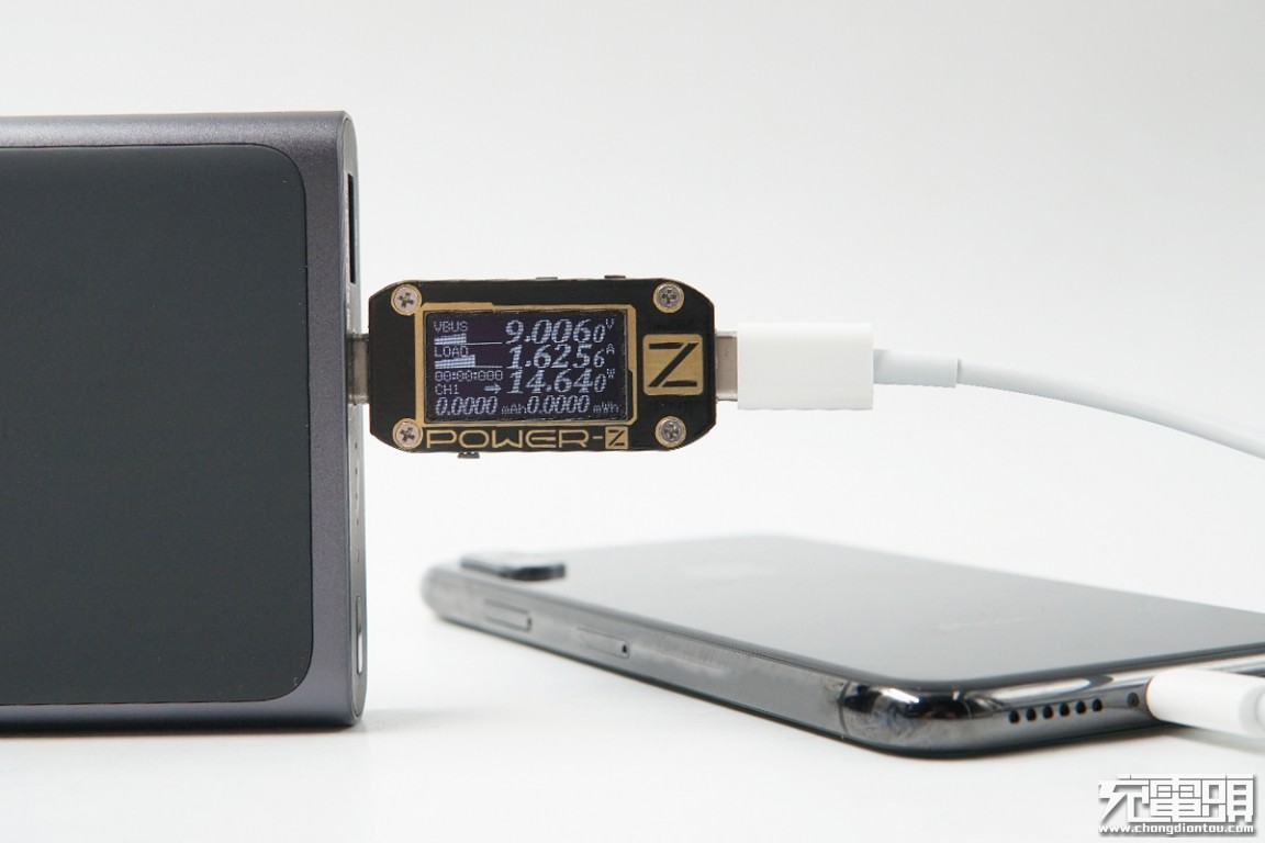 小米充电宝30000快充版拆开,小米无线充电宝10w和30w对比