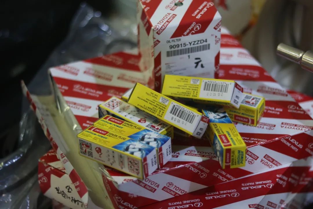 怪兽修车：翻新一辆2005年凌志LS430，当年百万经典车，满血复活