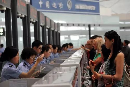 旅游回国千万别带这两种东西,出国旅游禁带物品一览表