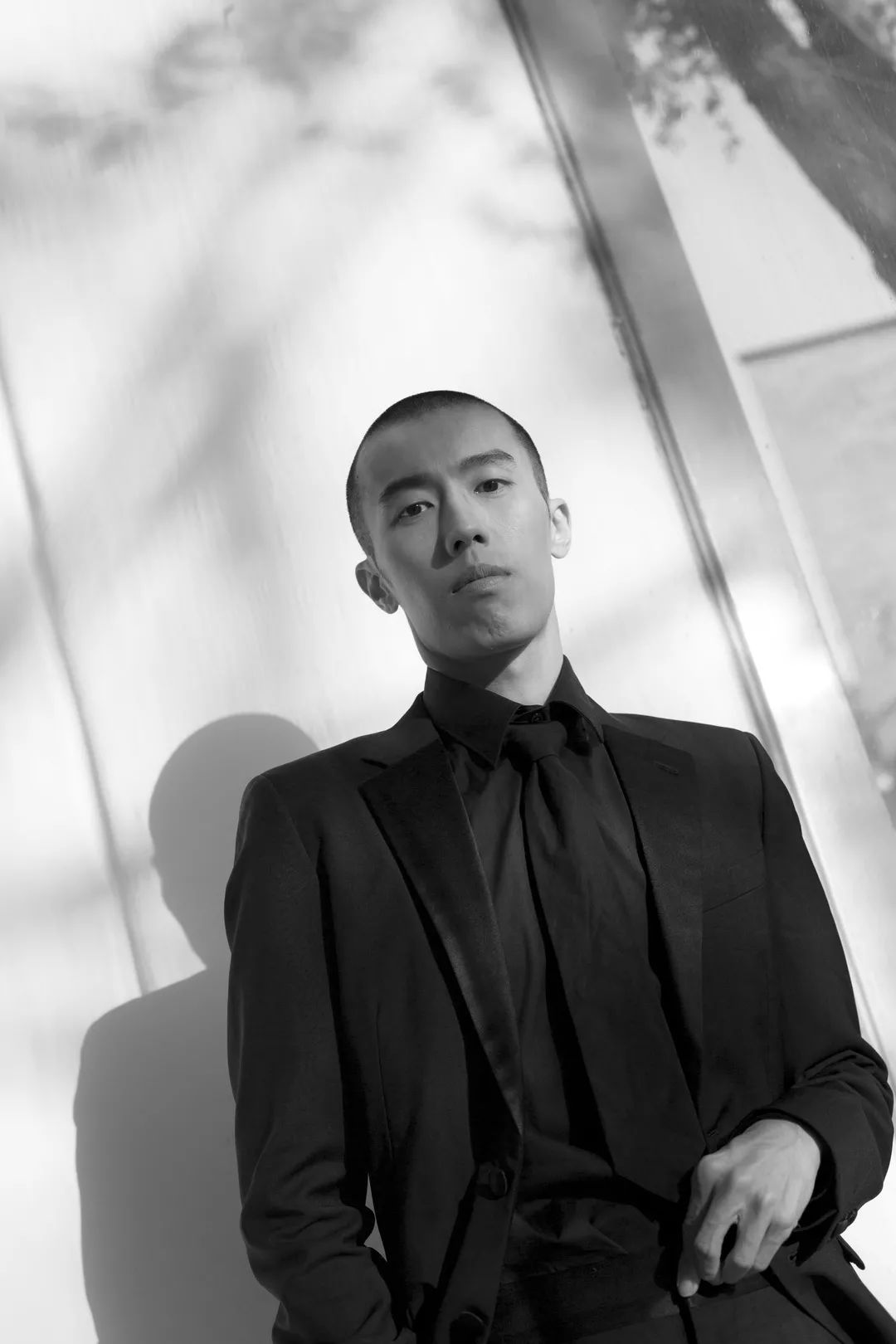 这位士力架广告里走出的男孩,成了电影里的“野马”