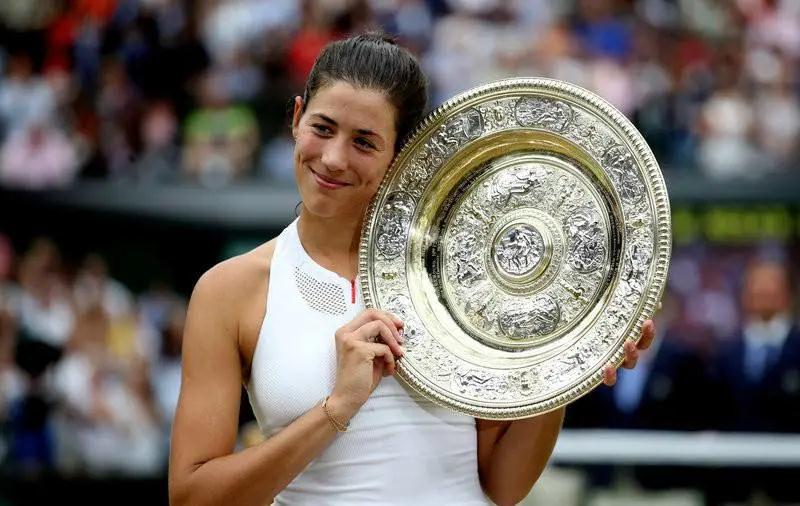 脖姨、餐妈、蛇姐、消消，这些稀奇古怪的外号是怎么来的？