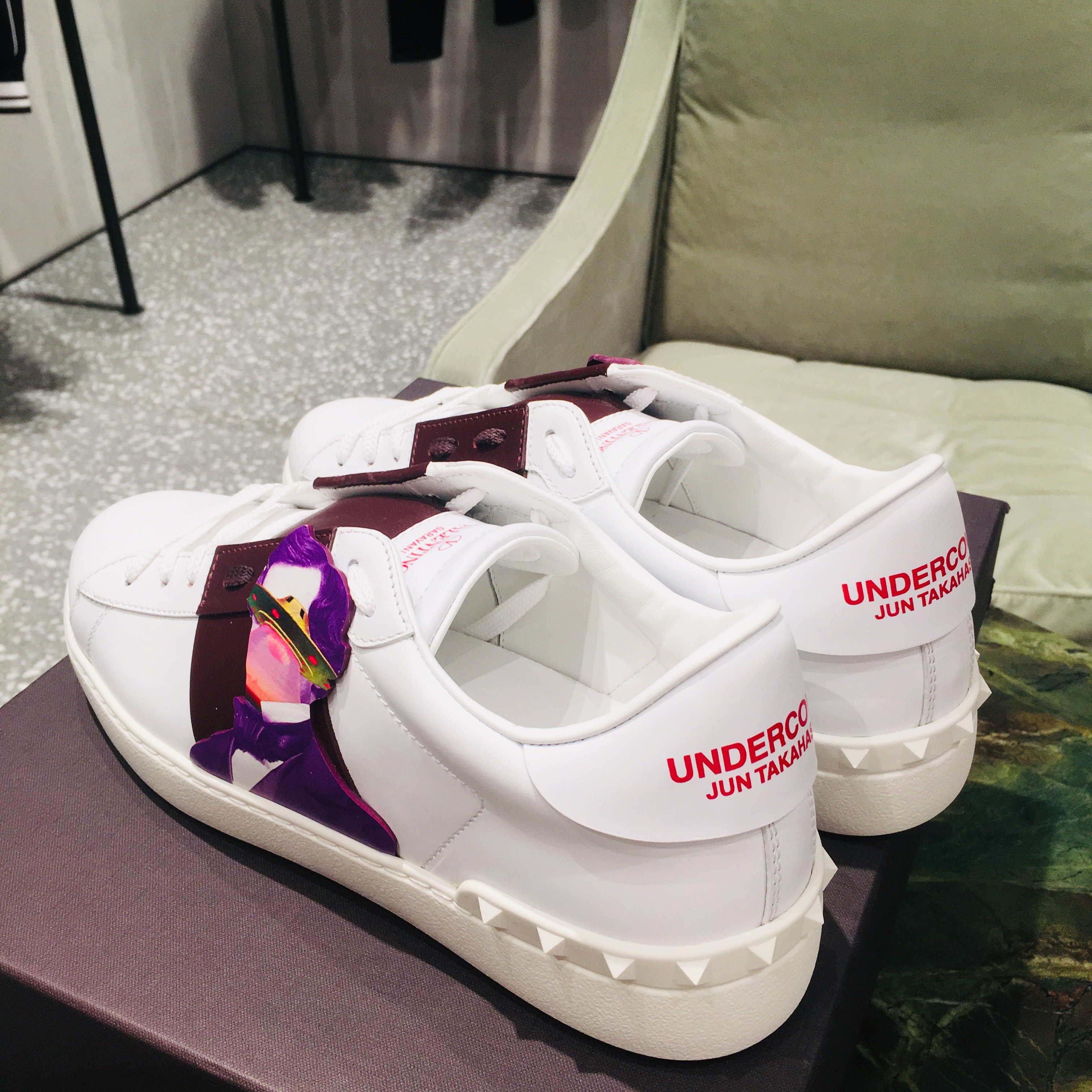 undercover开箱,valentino开箱试玩