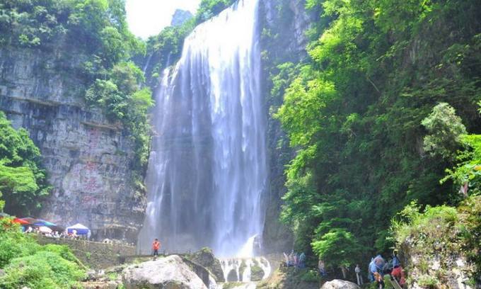 鹧鸪天双髻山,鹧鸪天三峡大瀑布