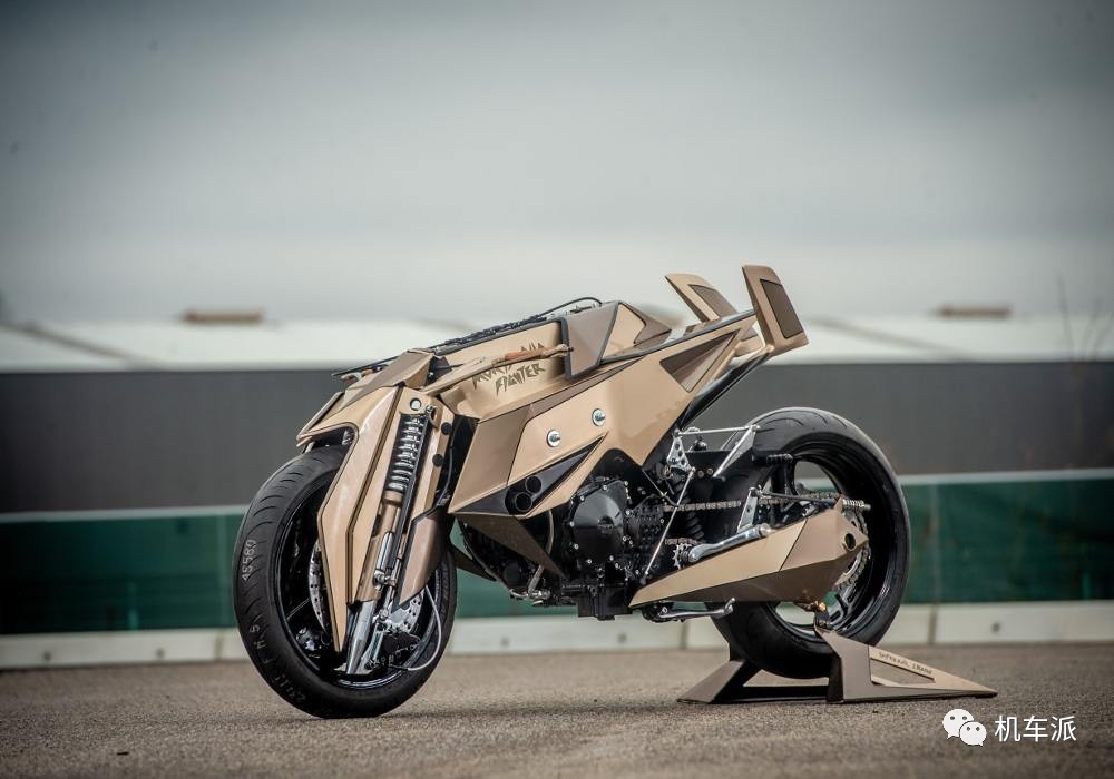 铃木盗匪600极速,定制改装铃木隼