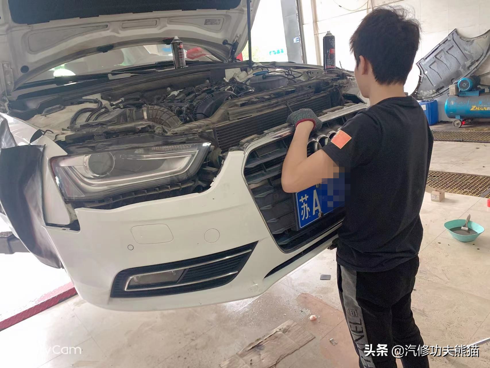 2013款奥迪a4l烧机油怎么解决,奥迪a4l突然全车无电是什么原因