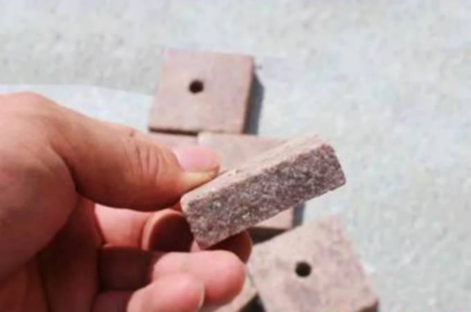 饵料用不完,就别再扔了,这才是最佳的处理方式,十之八九你不知