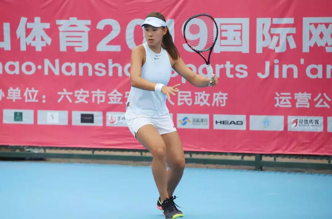2019国际网球金安公开赛女单比赛激战正酣！