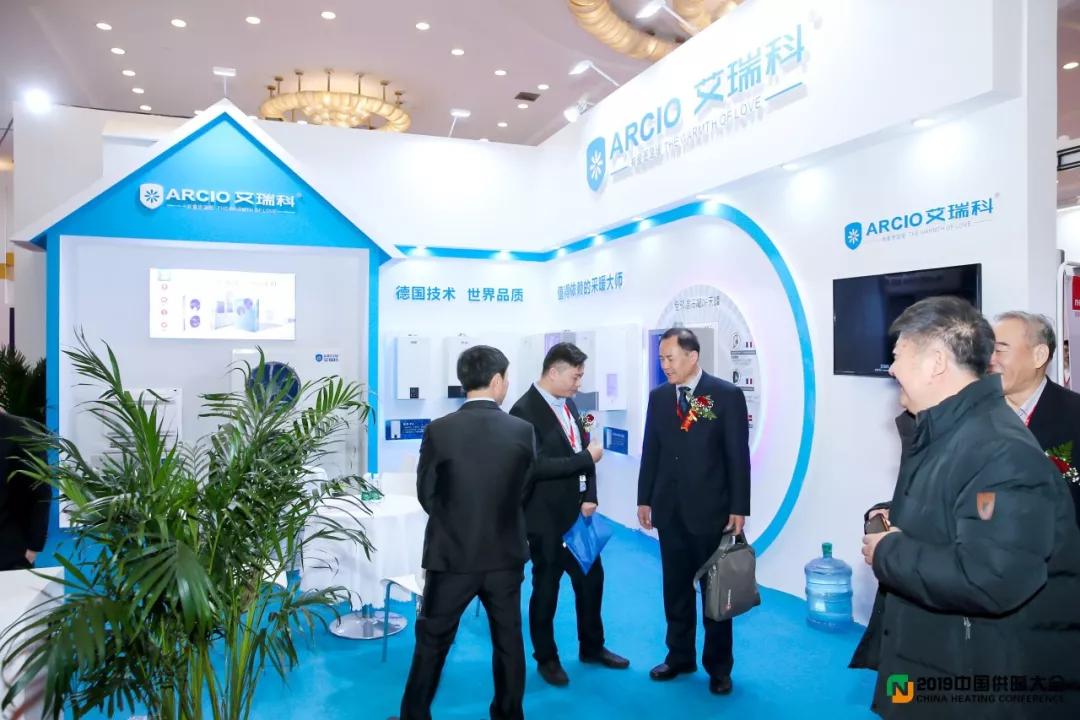 壁挂炉供暖ao史密斯,ao史密斯零冷水采暖炉