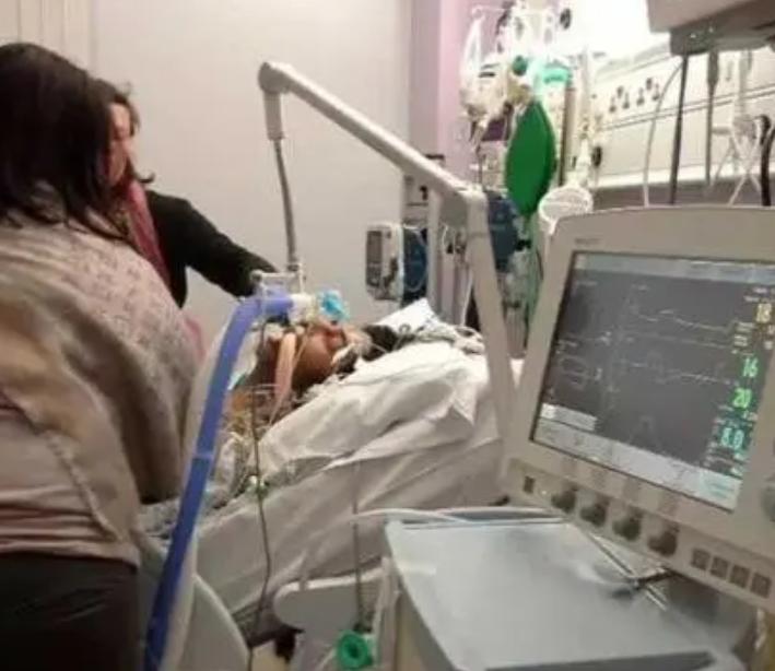 心脏骤停50秒杰夫格林,心脏骤停10分钟画出地狱