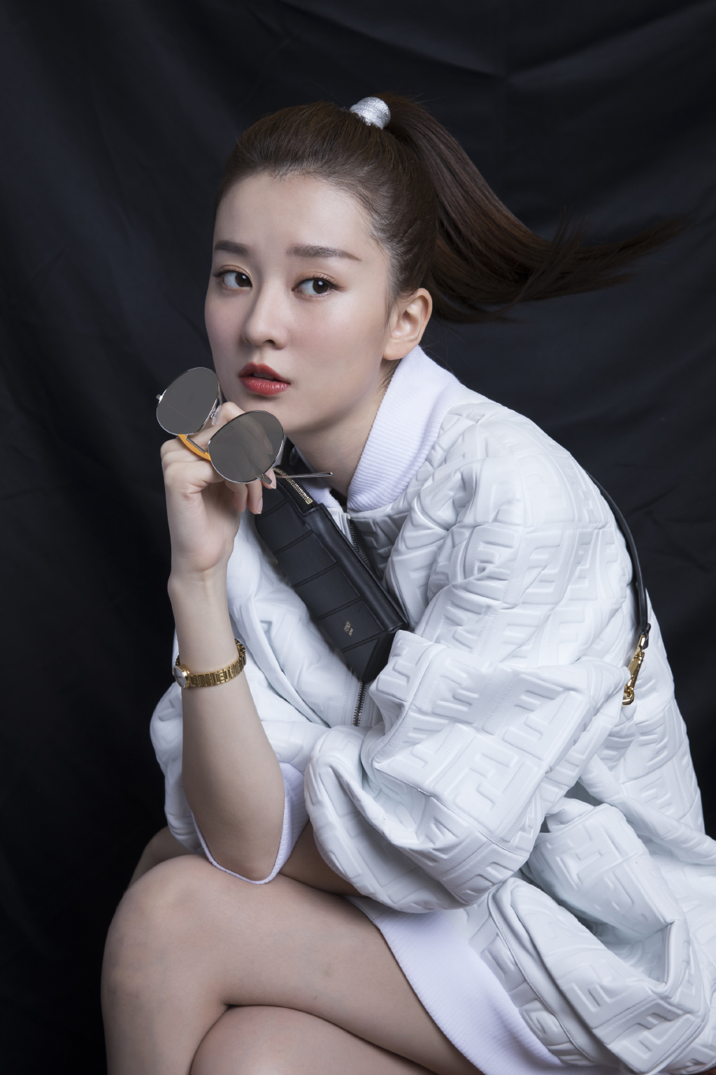 轻便又好扎的高马尾,既方便又漂亮的减龄长发高马尾