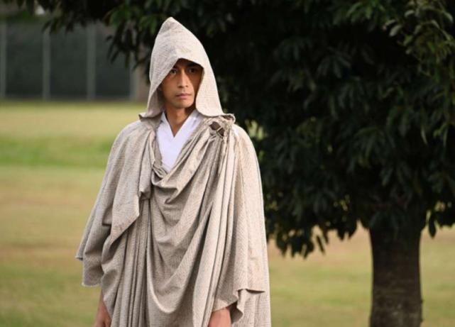 假面骑士圣刃邪王之龙如何封印剑,假面骑士圣刃邪王飞龙必杀技