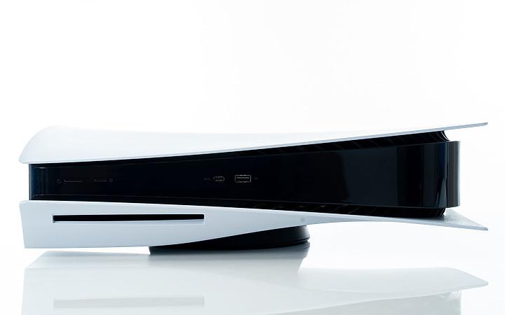 强大沉浸感,次世代主机PS5解析与PS4Pro试玩对比