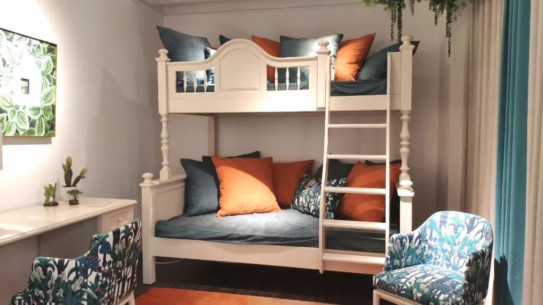 24小时放题,带你到工厂选家具