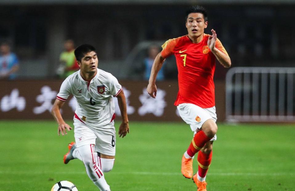 中国足球场上拼命精神,中国足球体力