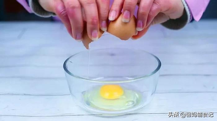 不用烤箱做好吃的松软蛋糕,宝宝蛋糕做法无糖无奶油