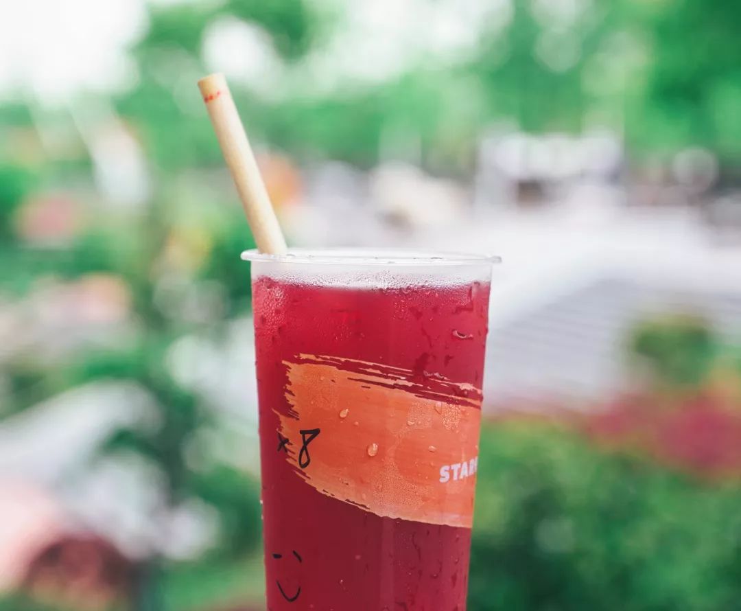 星巴克推出八种饮品吐槽,星巴克不会踩雷的饮品