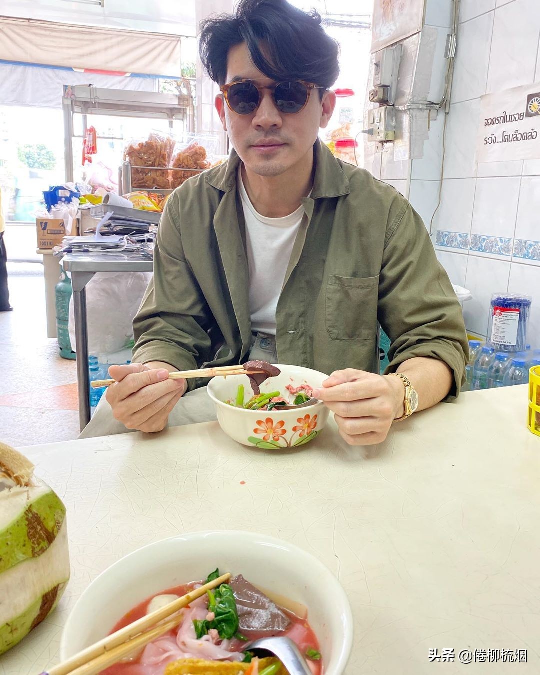 泰星Ken太太分享两人定情剧照，感叹时光流逝，Kob被传将生第三胎