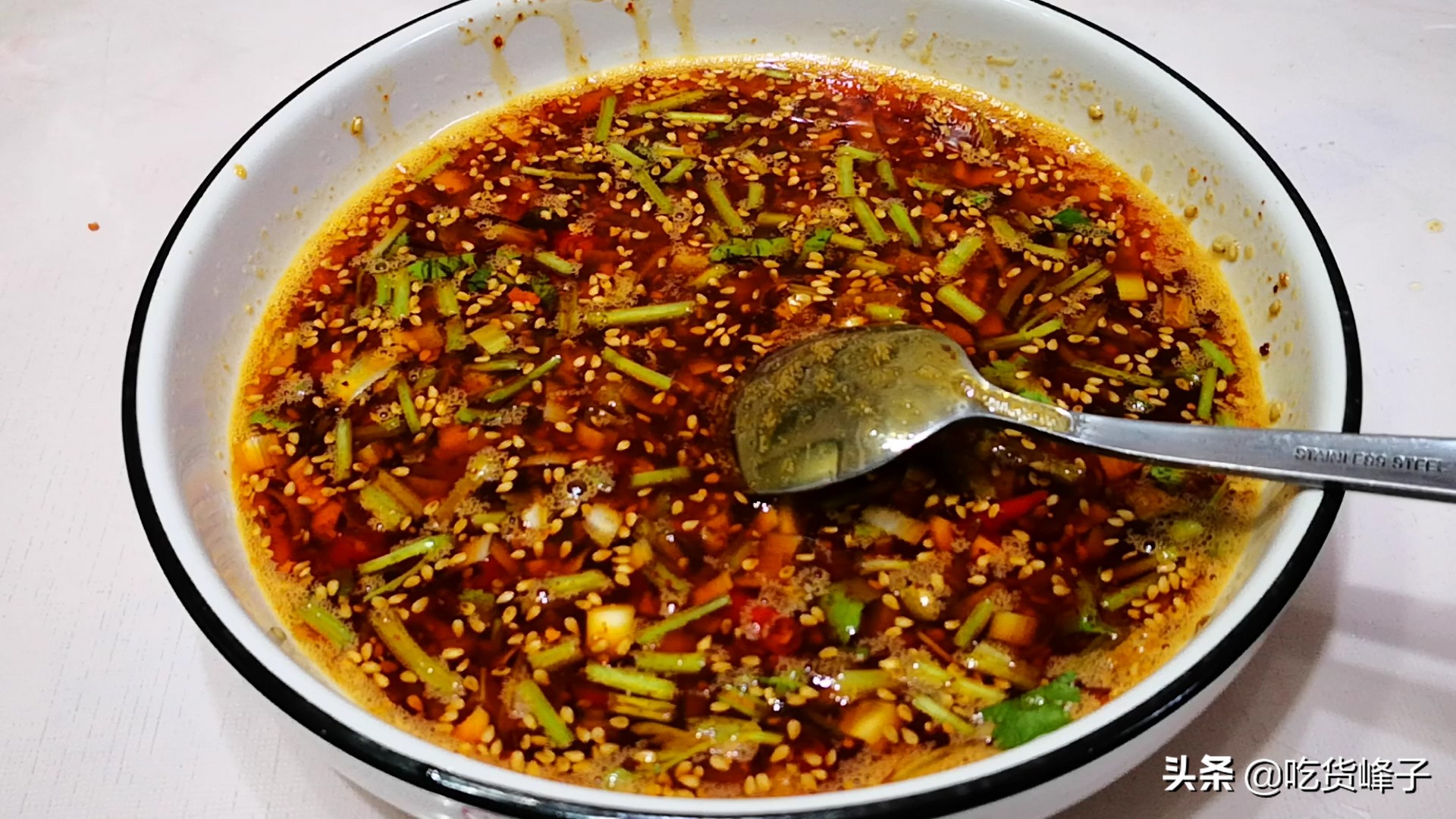 万能凉拌汁做法独家秘诀毫无保留,万能凉拌汁秘制做法及比例